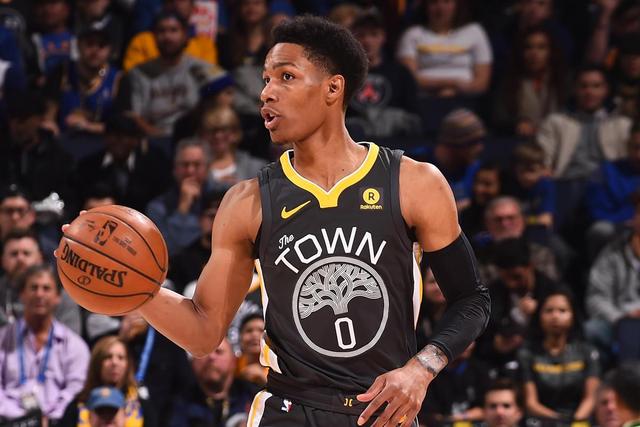 小卡复出快船大胜老鹰 约基奇46+10掘金克马刺