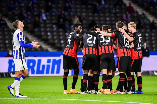 西甲-拉菲尼亚双响德容破门 巴萨5-1马略卡